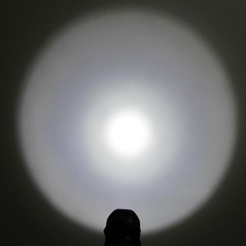 Cree XR-E T6 5-Mode LED taskulamppu, 4000LM