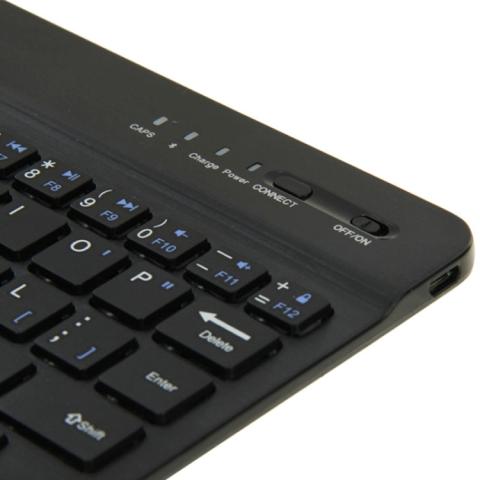 Bluetooth näppäimistö ja suojakotelo 10 tuuman tableteille, sininen