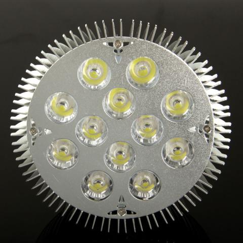 12W energiaa säästävä LED-hehkulamppu, E27 kanta