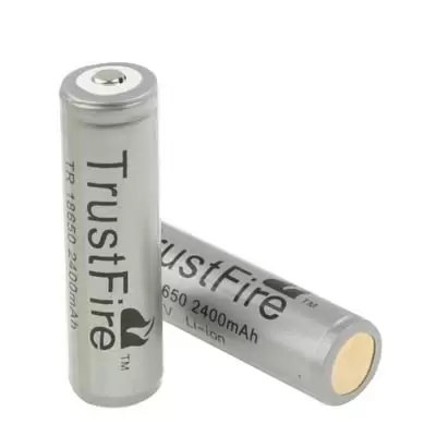 TrustFire 18650 ladattava akku, 2400 mAh, 2 kpl