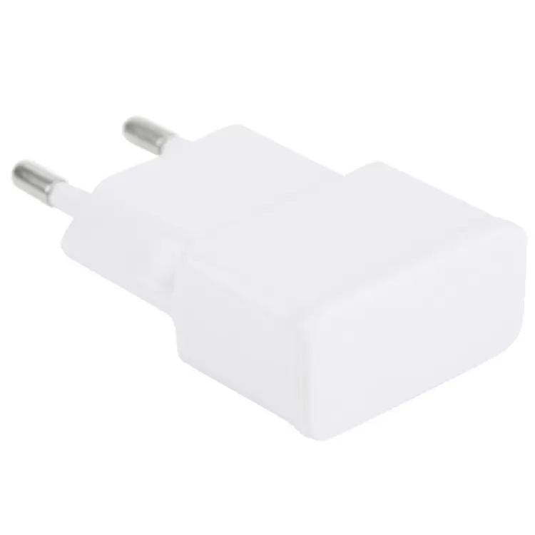 USB-laturin adapteri älypuhelimille 