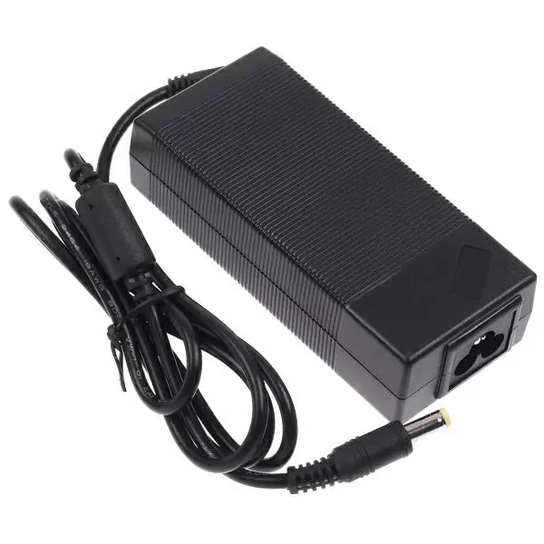 Thinkpad kannettavan virtalähde / laturi, 72W, 5.5 x 2.5mm liitin