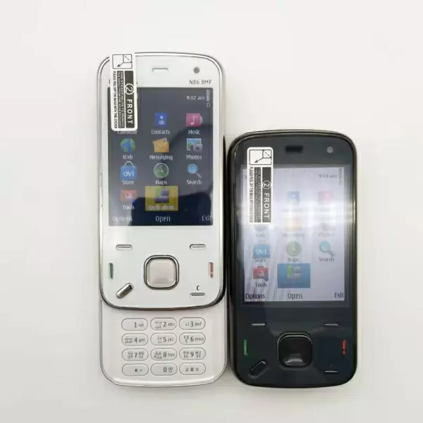 Kunnostettu Nokia N86 puhelin