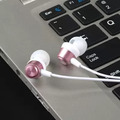 Langalliset kuulokkeet mikrofonilla (Pinkki)
