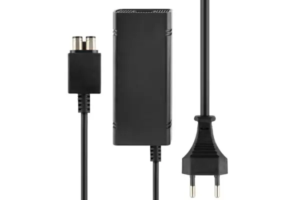 Xbox 360 Slim virtalähde / virtadapteri