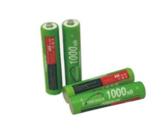 Ladattavat paristot 4xAAA Ni-MH