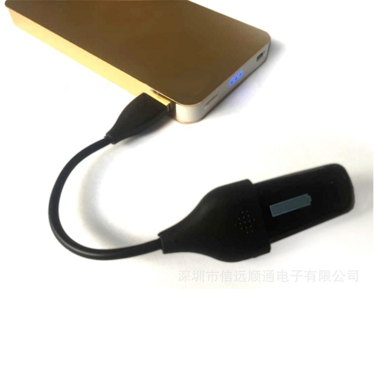 19 cm USB-latauskaapeli Fitbit One-älykellollesi