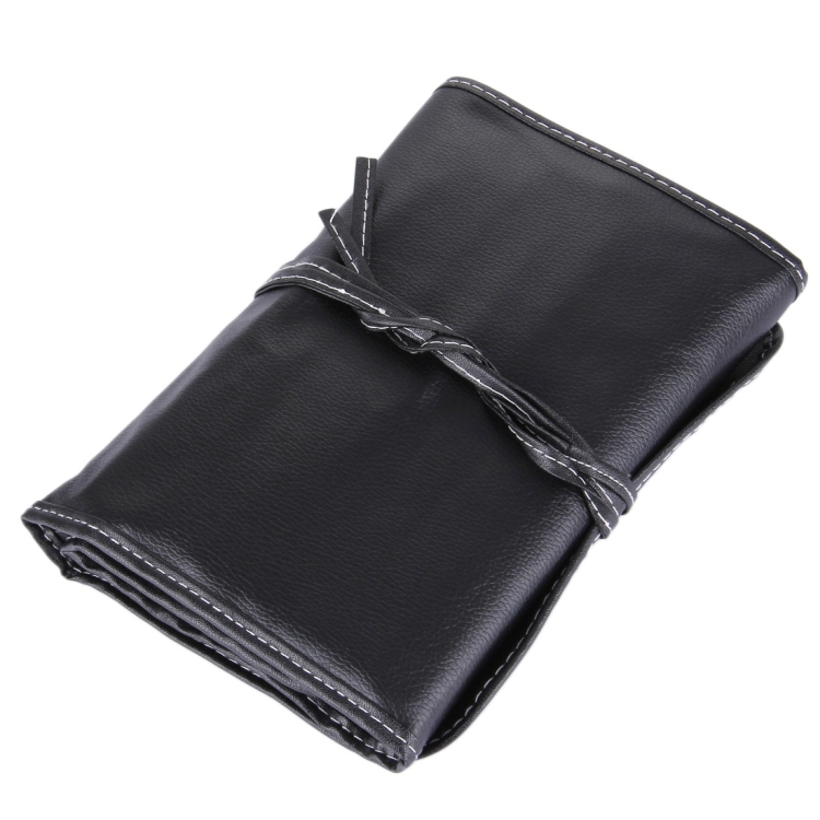 32 -osainen meikkisivellinsetti + musta nahkainen kotelo 