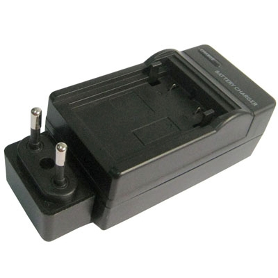 Laturi ja autolaturi Panasonic 101E/ BC7 malleihiin