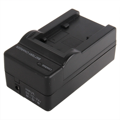 Laturi ja autolaturi Panasonic VBK180T malliin