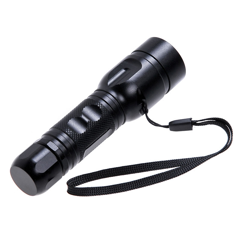 Cree XM-L T6 LED taskulamppu, 800 lm