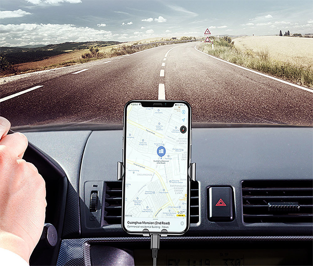 Universaali autoteline