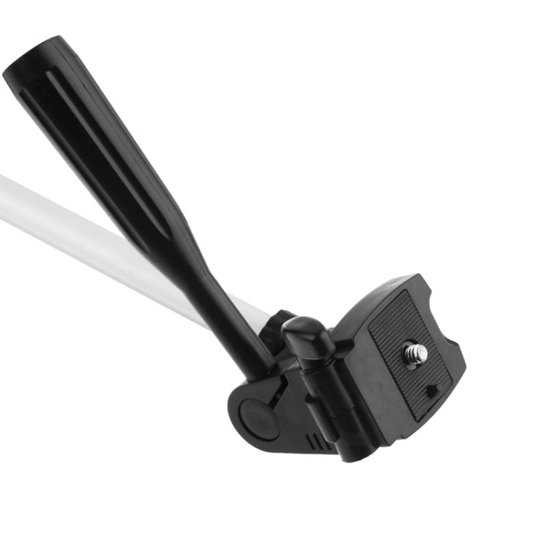 Kameran kolmijalkainen jalusta