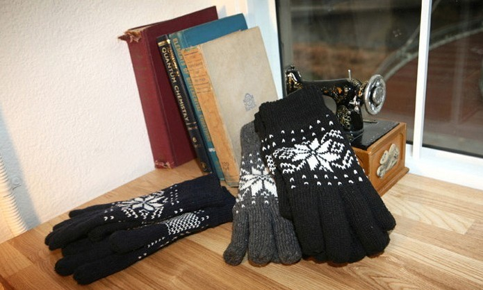 Miesten neulesormikkaat