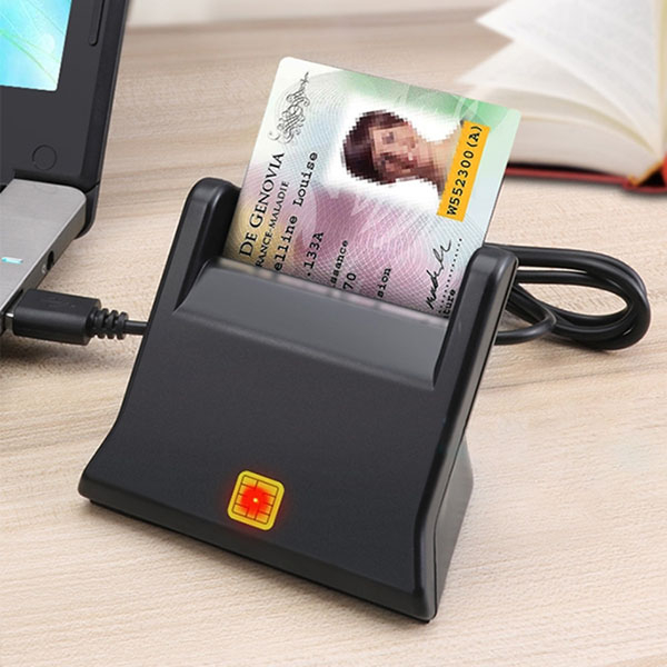 USB henkilökortinlukija