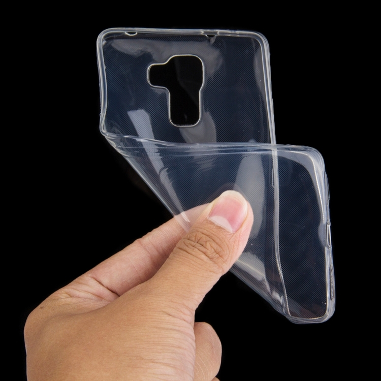 Huawei Honor 7 Ultra-Slim 0.75mm suojakuori (läpinäkyvä)