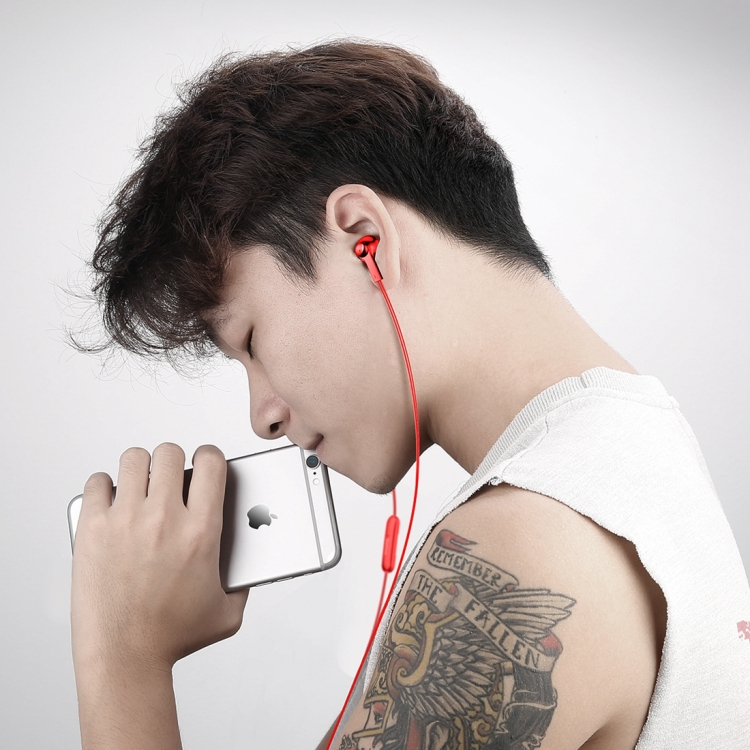 Nappikuulokkeet säätönäppäimellä ja mikrofonilla, punainen