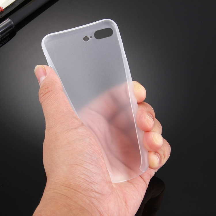 iPhone 7 Plus / 8 Plus Ultra-Slim suojakuori (valkoinen)