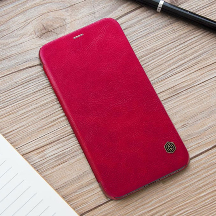 iPhone X nahkainen suojakotelo (punainen)