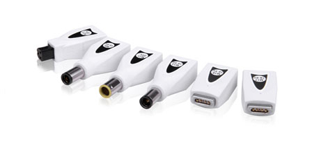 Automaattinen yleislaturi kannettavaan tietokoneeseen 90W / USB 5V 2A