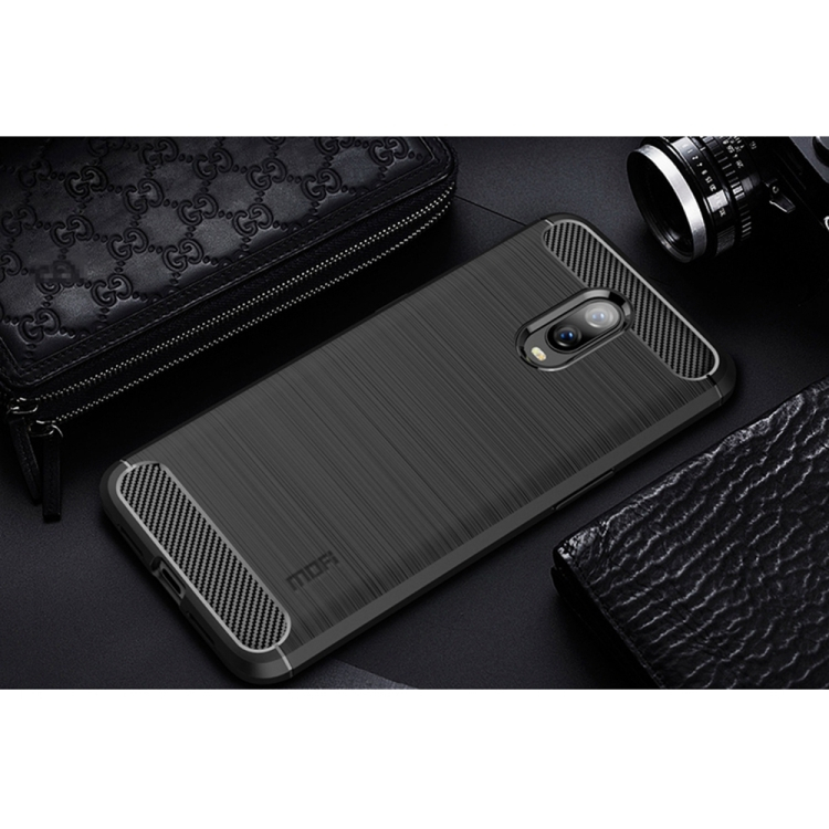 OnePlus 6T hiilikuitu suojakuori (Musta)