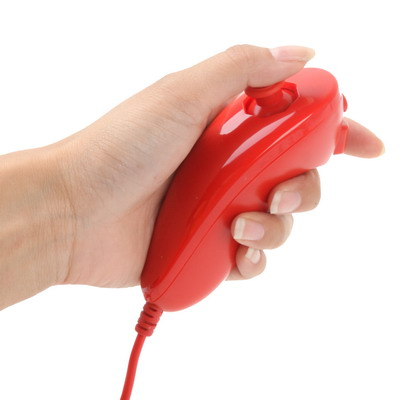 Nintendo Wii ohjain ja Nunchuk apuohjain