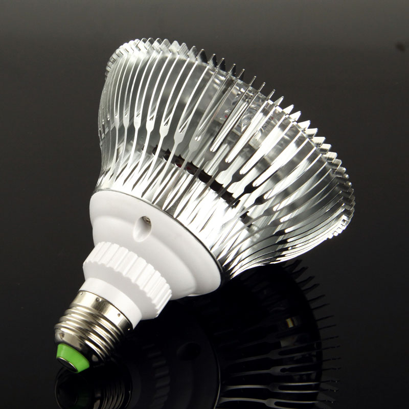 12W energiaa säästävä LED-hehkulamppu, E27 kanta