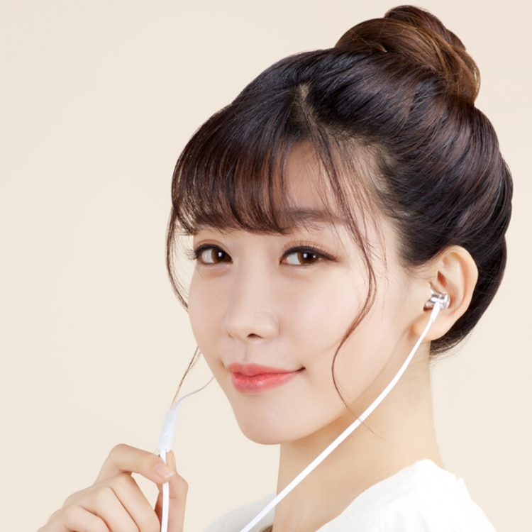 Xiaomi In-Ear-kuulokkeet älypuhelimille (Hopea)