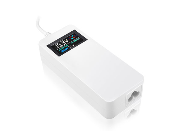 Automaattinen yleislaturi kannettavaan tietokoneeseen 90W / USB 5V 2A