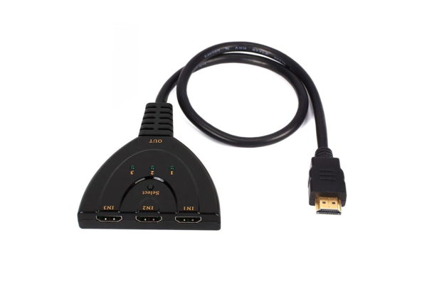 HDMI-jakaja, HDMI-uros ->3 x HDMI ‐naaras, full HD,  0.3 m