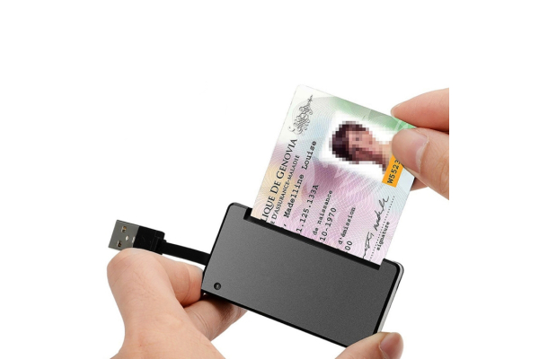 USB ID -henkilökortinlukija