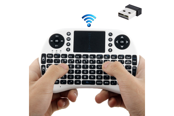 Langaton mikronäppäimistö touchpad:illa