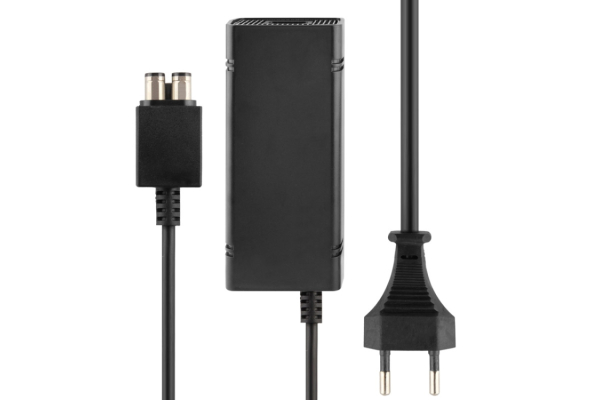 Xbox 360 Slim virtalähde / virtadapteri
