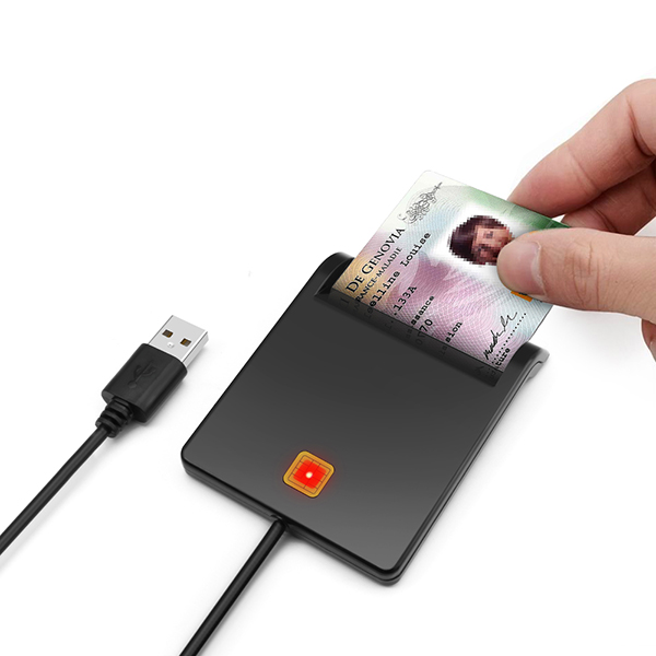 USB-C Henkilökortinlukija – Älykortinlukija