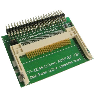 CompactFlash > IDE (2.5 tuumaa) 44-pin adapteri, kaapeliin