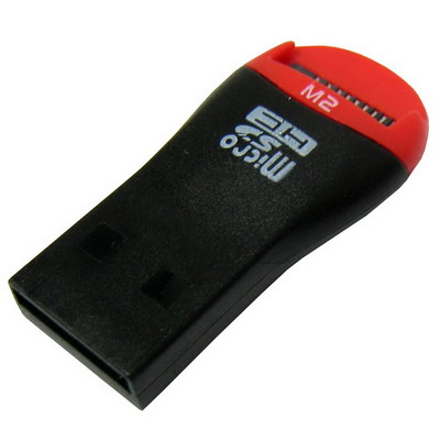MicroSD ja M2 muistikortinlukija