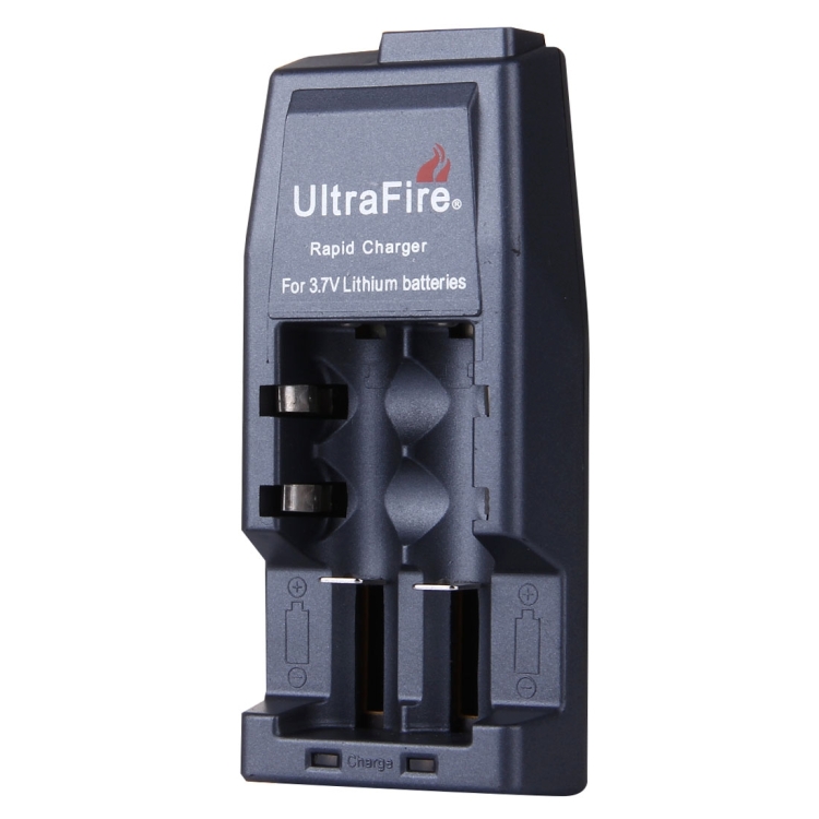 Laturi 14500 / 17500 / 18500 / 17670 / 18650 Li-ion akuille